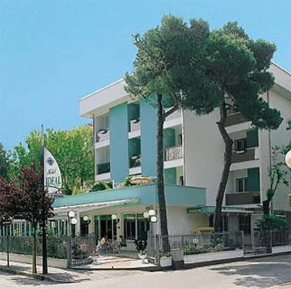 Hotel Ideal Bianchini Riccione Exterior foto