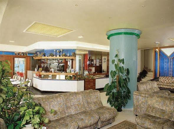 Hotel Ideal Bianchini Riccione Exterior foto